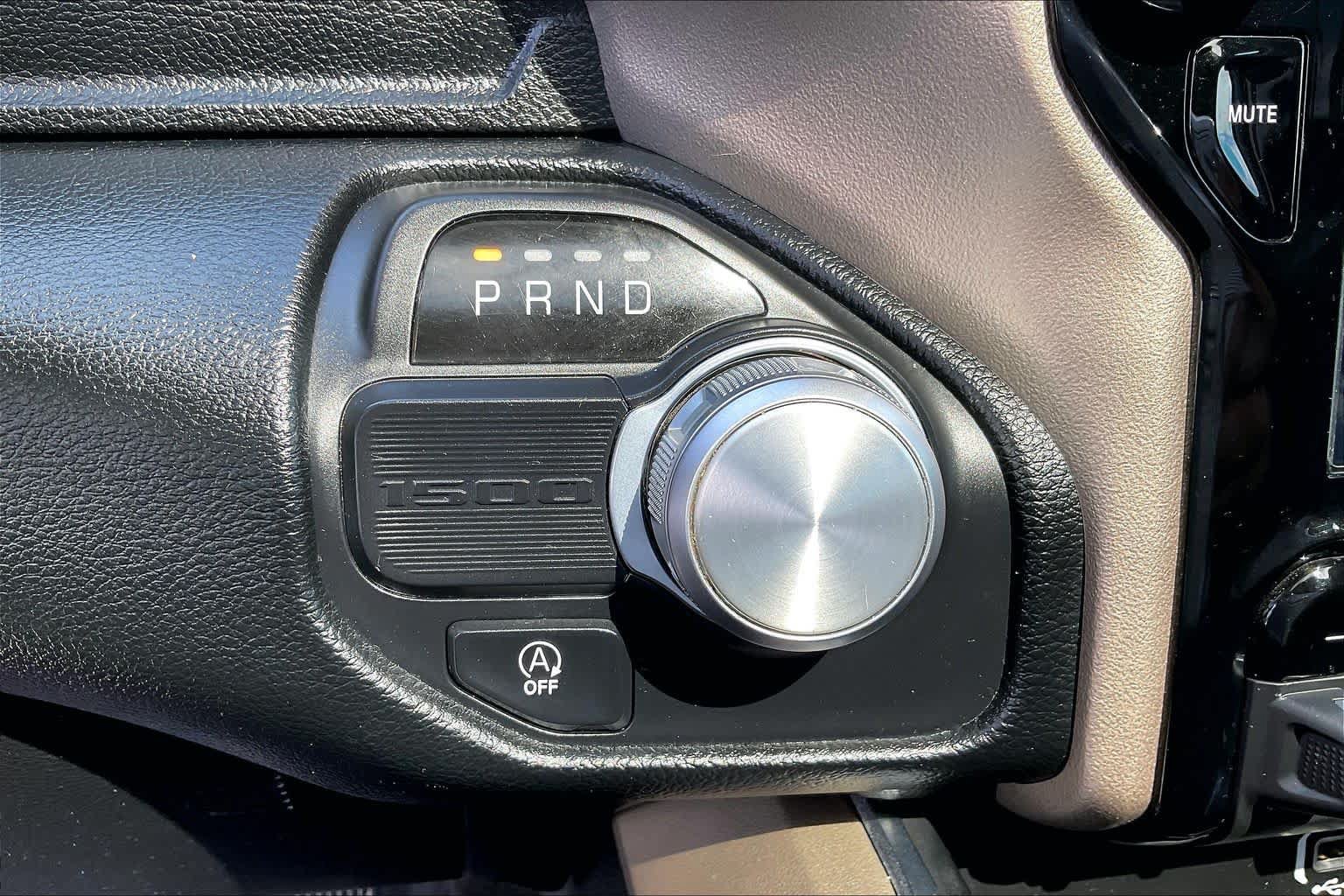 Used 2022 RAM 1500 Laramie w/ Laramie Southwest Edition RWD image 34
