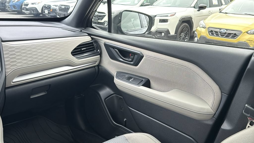 Certified 2025 Subaru Forester Premium AWD/4WD image 26