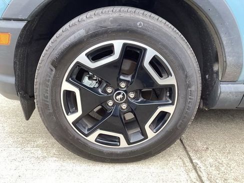 Used 2023 Ford Bronco Sport Outer Banks w/ Tech Package image 6