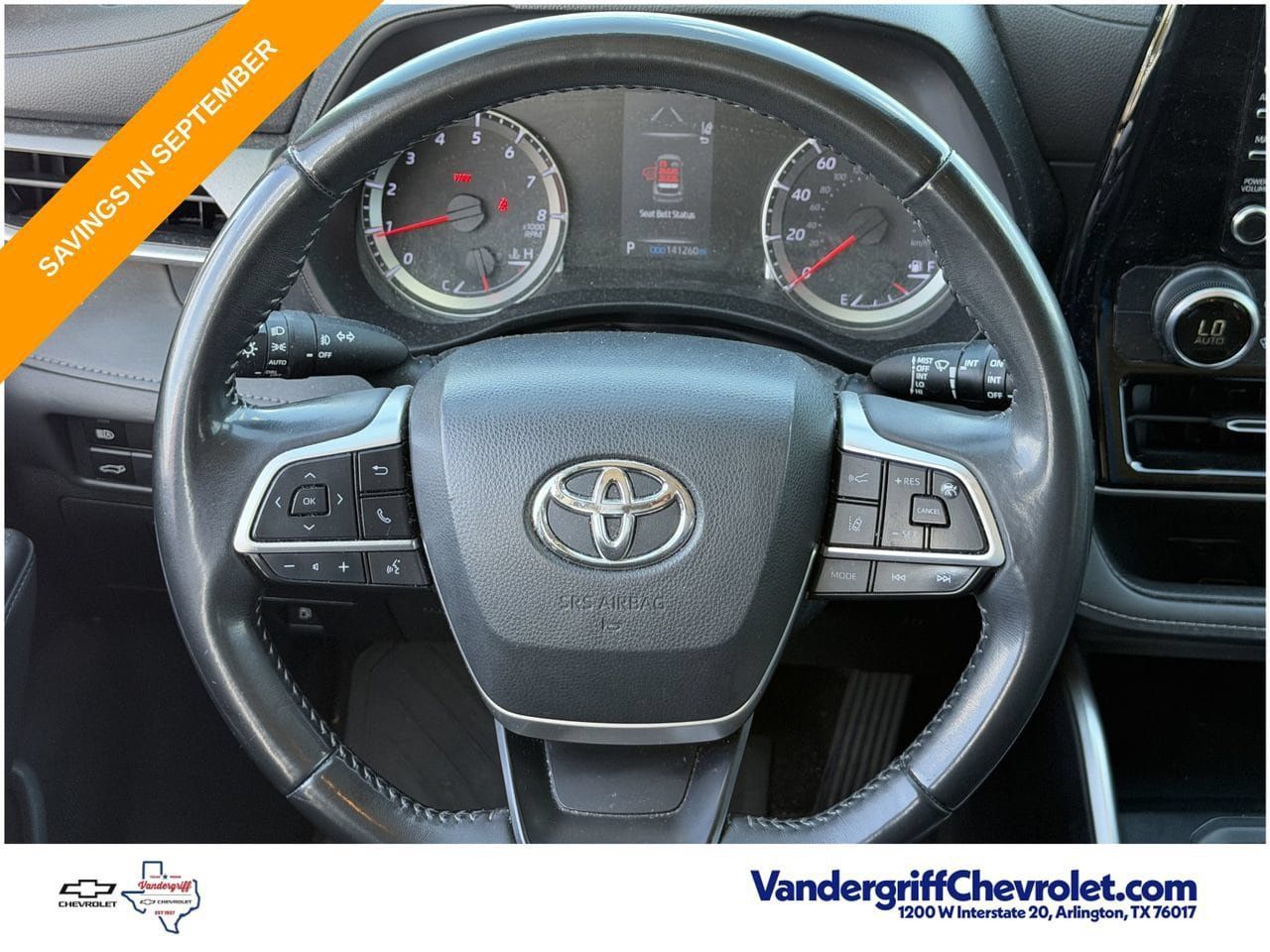 Used 2022 Toyota Highlander LE FWD image 12