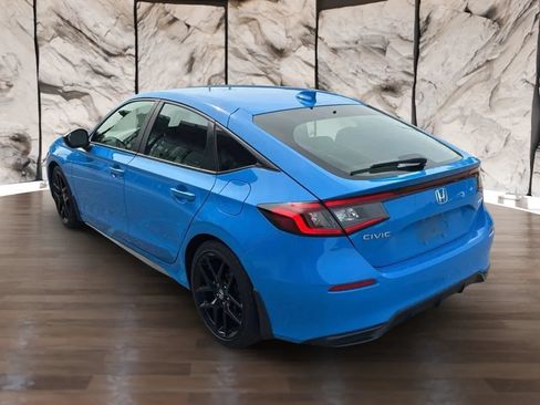 Used 2022 Honda Civic Sport image 5