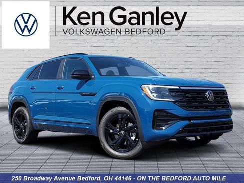New 2026 Volkswagen Atlas Cross Sport SEL R-Line AWD/4WD image 1