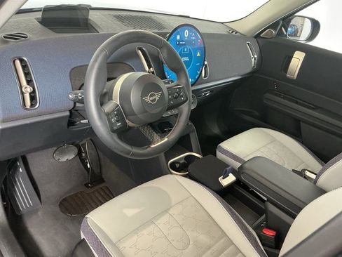 Certified 2025 MINI Cooper Countryman S image 18