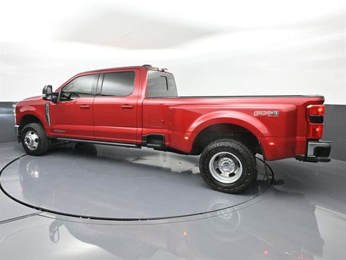 Used 2024 Ford F350 Lariat w/ Lariat Ultimate Package AWD/4WD image 32