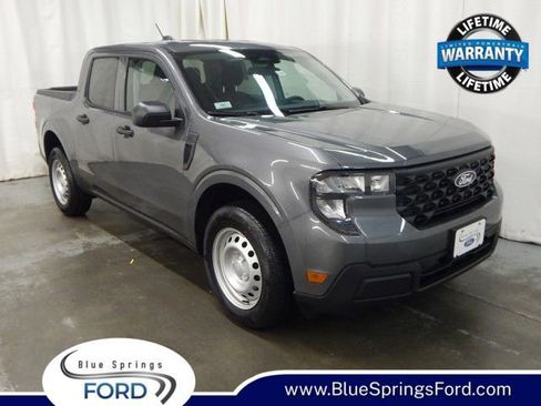 New 2025 Ford Maverick XL image 1