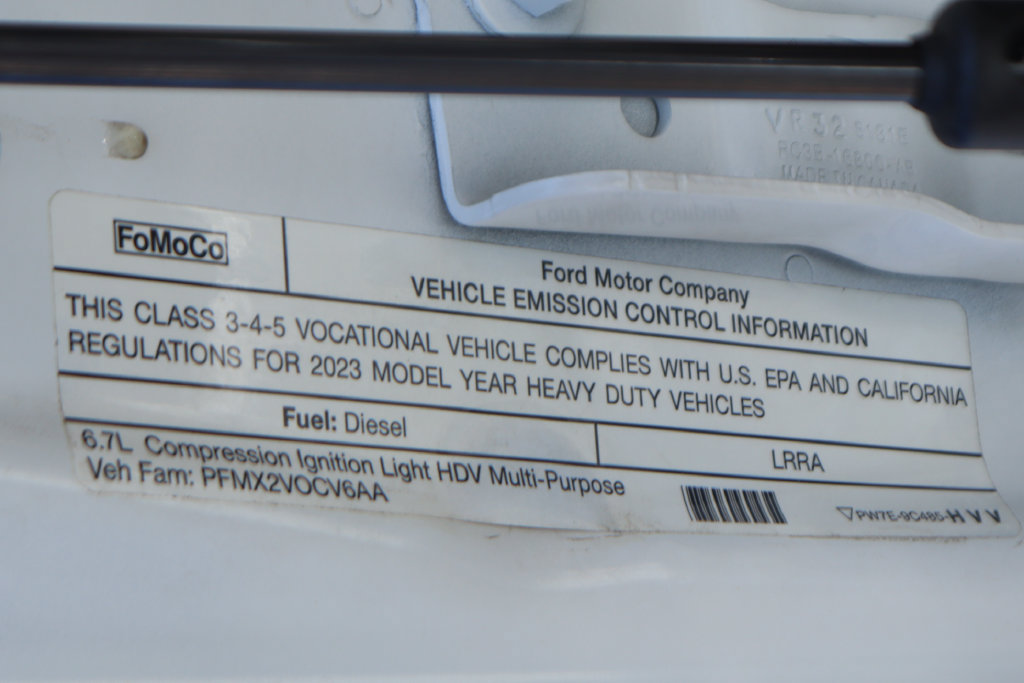 Used 2023 Ford F550 2WD Regular Cab Super Duty image 14