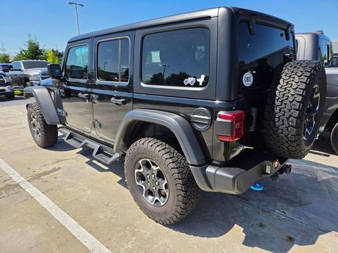 Certified 2023 Jeep Wrangler Unlimited Rubicon 4xe w/ Cold Weather Group AWD/4WD image 12