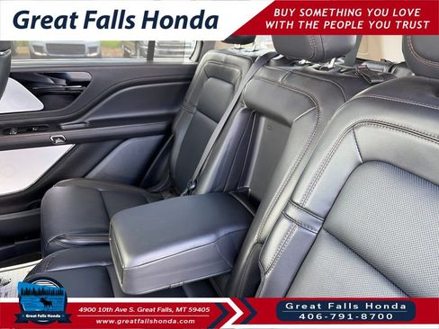 Used 2022 Lincoln Aviator Reserve w/ Equipment Group 201A AWD/4WD image 24