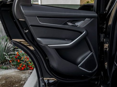 Used 2025 Jaguar F-PACE R-Dynamic S image 18