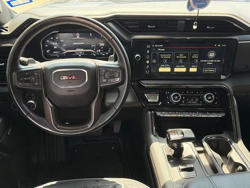 Used 2024 GMC Sierra 1500 AT4 w/ Technology Package AWD/4WD image 13