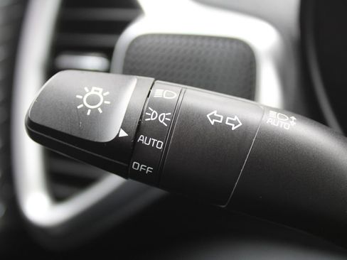 Certified 2023 Kia Soul LX w/ LX Technology Package image 26