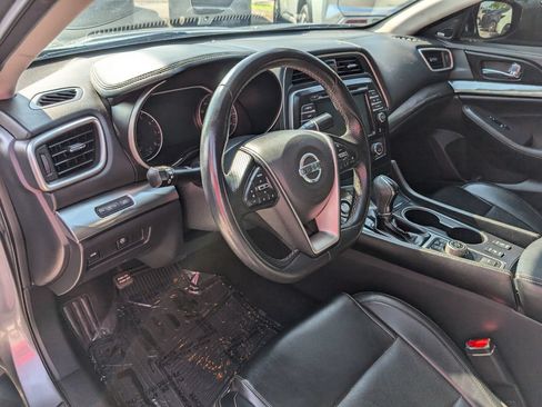 Used 2020 Nissan Maxima 3.5 SL w/ Floor Mat Group FWD image 12