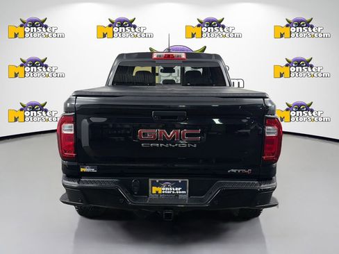 Used 2024 GMC Canyon AT4 w/ Technology Package AWD/4WD image 6