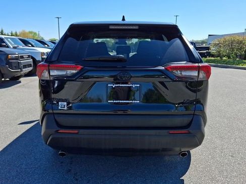 Certified 2024 Toyota RAV4 LE AWD/4WD image 5