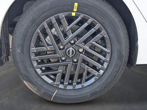 New 2026 Nissan Sentra SV image 9