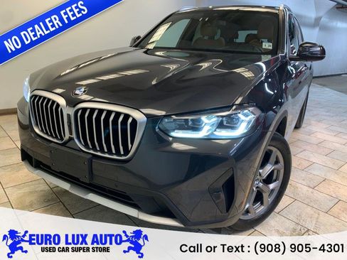 Used 2023 BMW X3 xDrive30i w/ Premium Package AWD/4WD image 1