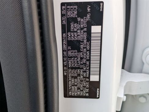 Used 2019 Volvo XC60 T5 Momentum w/ Premium Package image 17