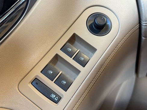 Used 2010 Buick LaCrosse CXL w/ Luxury Package image 20