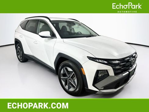 Used 2025 Hyundai Tucson SEL FWD image 1