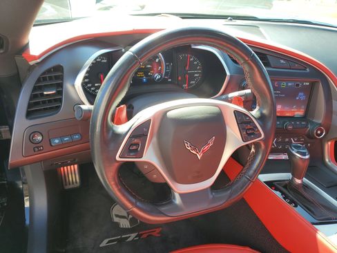 Used 2019 Chevrolet Corvette Grand Sport image 8