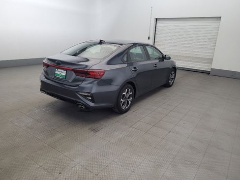 Used 2019 Kia Forte LXS FWD image 9
