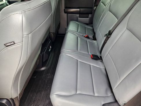 Used 2022 Ford F150 XL w/ Trailer Tow Package image 33