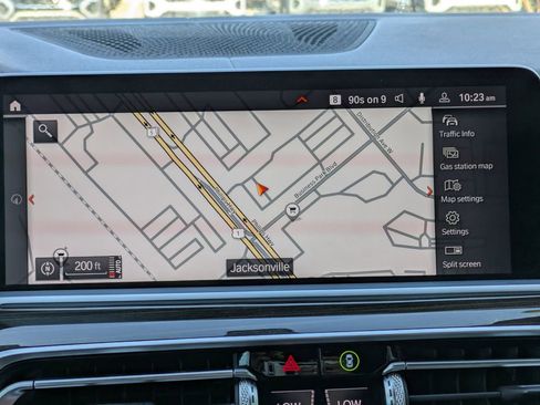 Used 2021 BMW X5 xDrive40i w/ Premium Package image 30