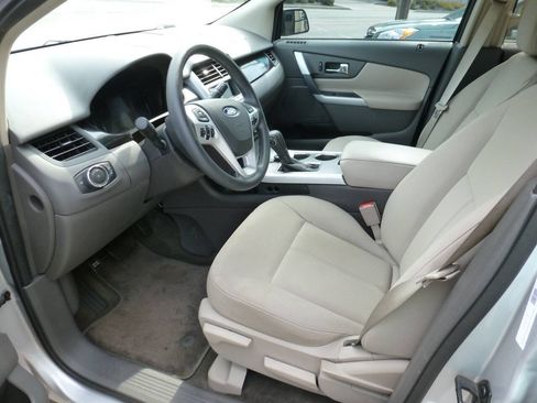 Used 2014 Ford Edge SE AWD/4WD image 9