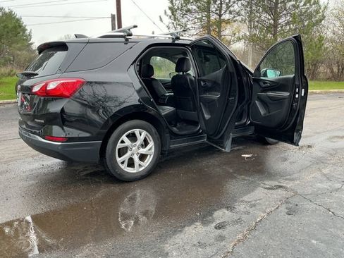 Used 2020 Chevrolet Equinox Premier FWD image 32
