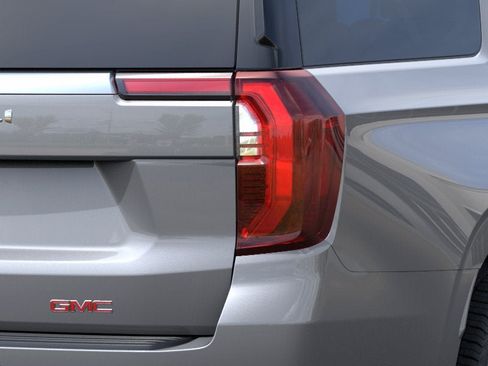 New 2026 GMC Yukon XL Denali AWD/4WD image 11