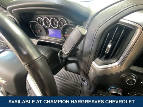 Used 2021 Chevrolet Silverado 1500 LT AWD/4WD image 21