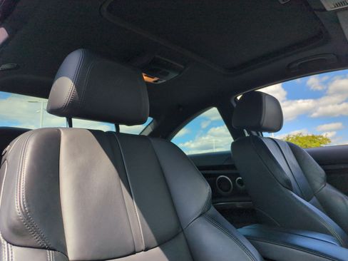 Used 2011 BMW M3 Coupe RWD image 14
