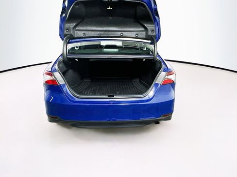 Used 2023 Toyota Camry LE image 28