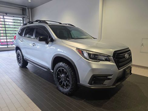 Used 2022 Subaru Ascent Onyx Edition AWD/4WD image 9