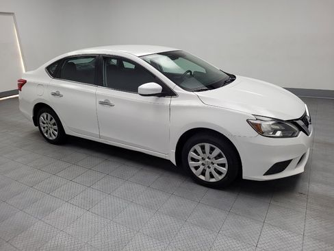 Used 2019 Nissan Sentra S FWD image 11