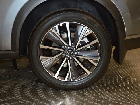 Certified 2026 INFINITI QX60 Luxe w/ Cargo Package AWD/4WD image 14