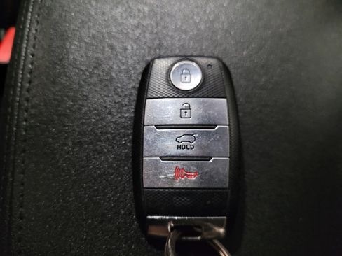 Used 2019 Kia Sorento EX AWD/4WD image 32