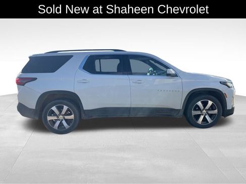 Certified 2023 Chevrolet Traverse LT w/ LT Premium Package AWD/4WD image 8