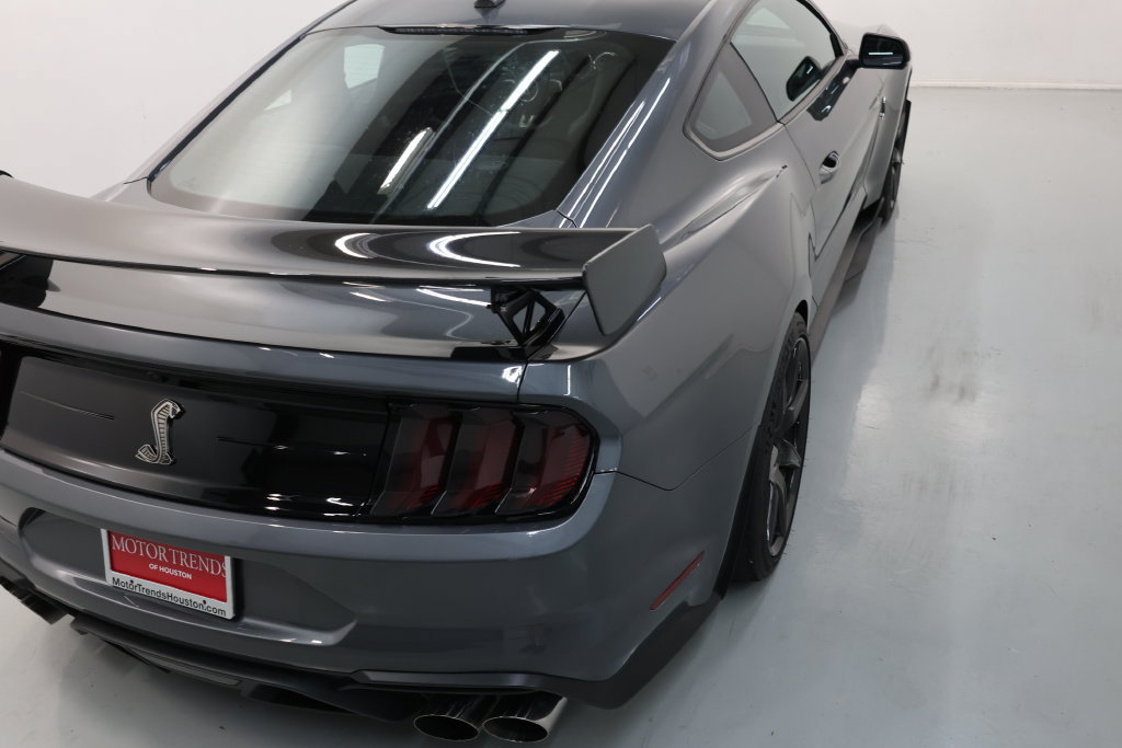 Used 2022 Ford Mustang Shelby GT500 w/ Carbon Fiber Track Pack RWD image 69