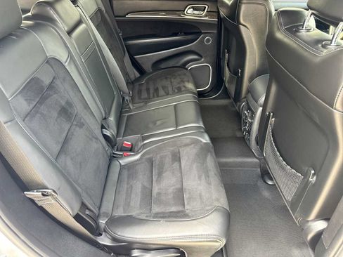 Used 2018 Jeep Grand Cherokee SRT AWD/4WD image 21