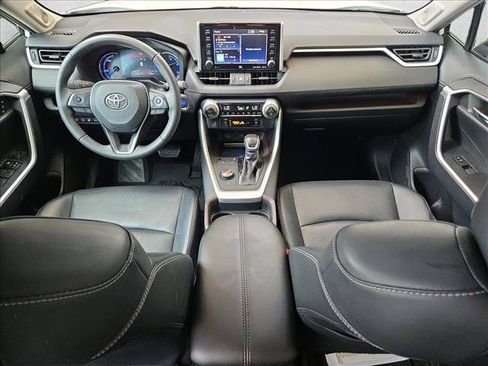 Used 2020 Toyota RAV4 Limited AWD/4WD image 18