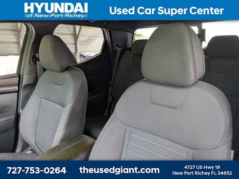 Used 2023 Hyundai Santa Cruz Night AWD/4WD image 7