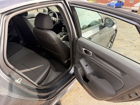 Used 2026 Honda Civic FWD Hybrid Sedan image 15