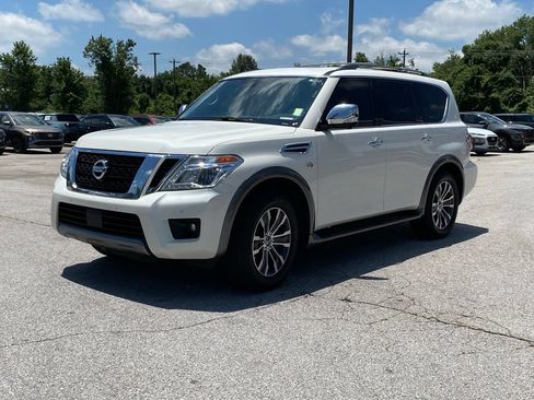 Used 2020 Nissan Armada SL w/ Premium Package RWD image 3