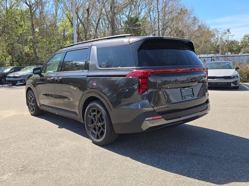 New 2026 Kia Carnival SX image 6