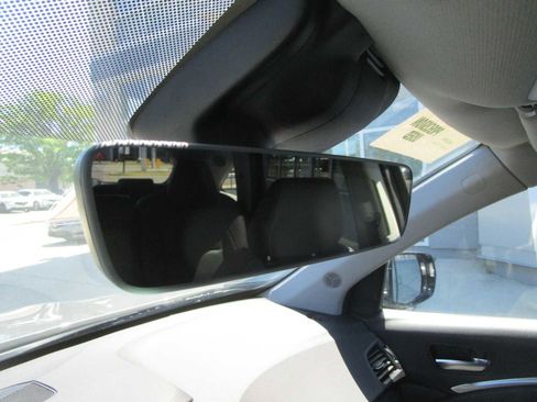 Used 2020 Acura MDX SH-AWD w/ Technology Package image 28