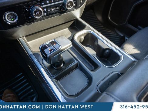 Used 2022 Chevrolet Silverado 1500 LT w/ Z71 Off-Road Package image 14