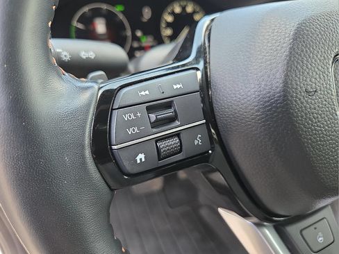 Used 2025 Honda CR-V Sport Touring image 12