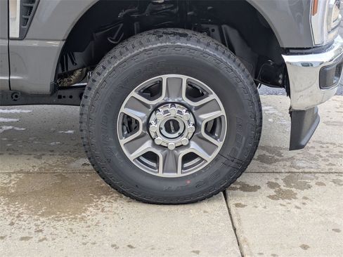 New 2026 Ford F250 Lariat image 22