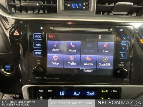 Used 2019 Toyota Corolla SE image 35